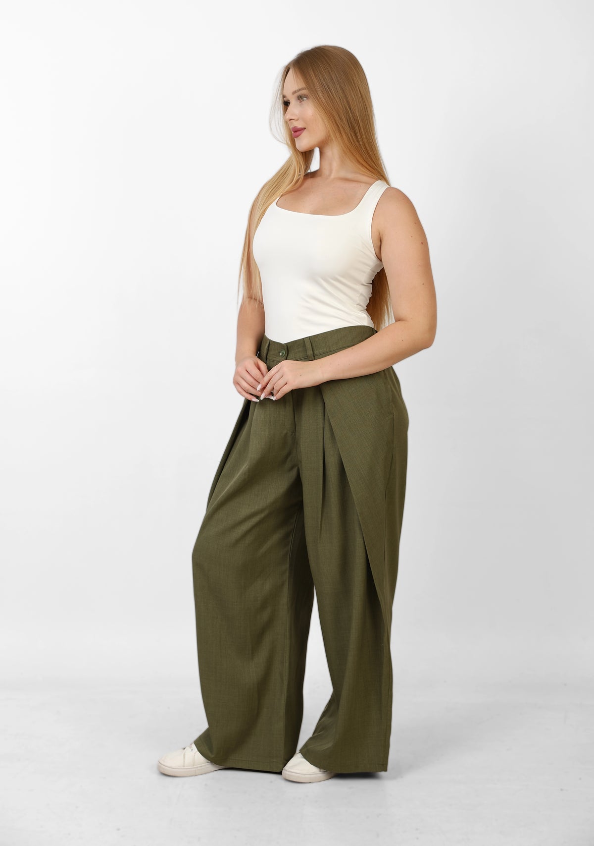 EYEZERA WOMEN'S PLEATED PANTS