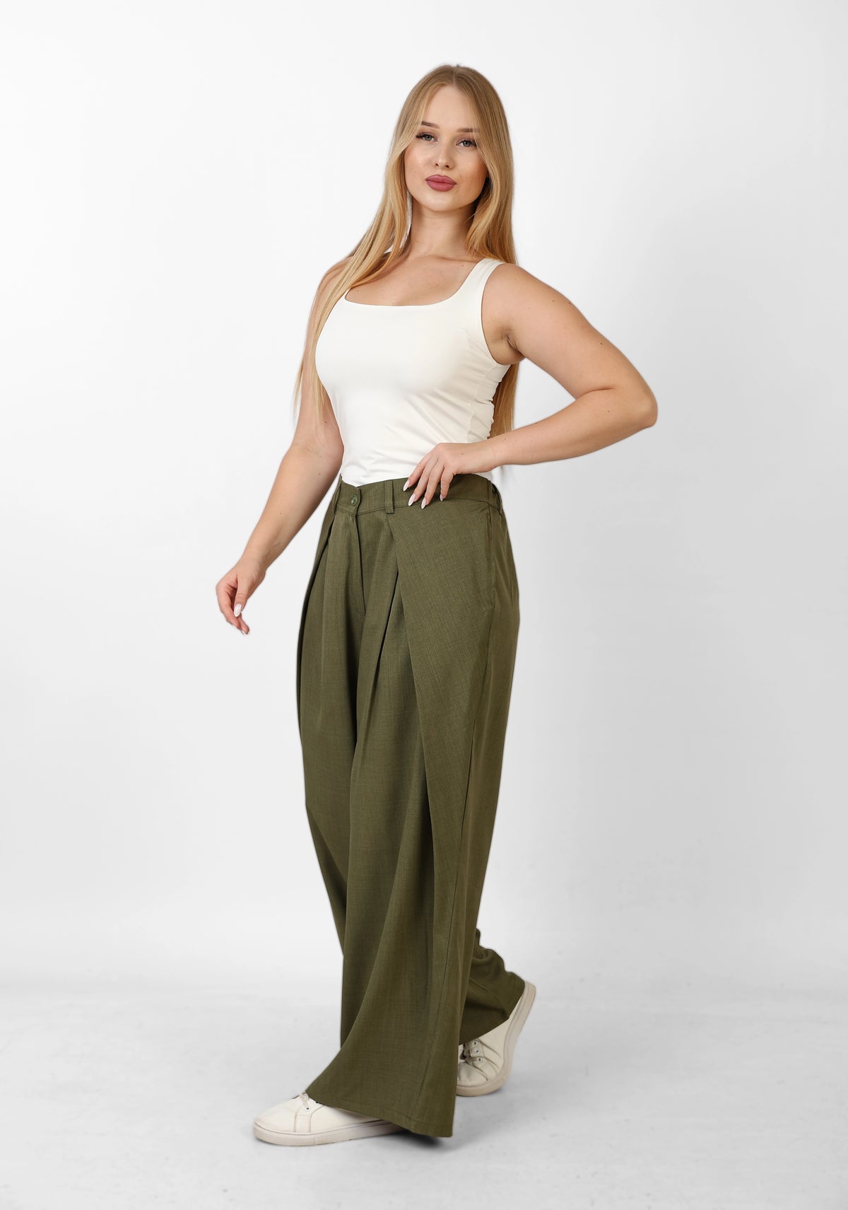 EYEZERA WOMEN'S PLEATED PANTS